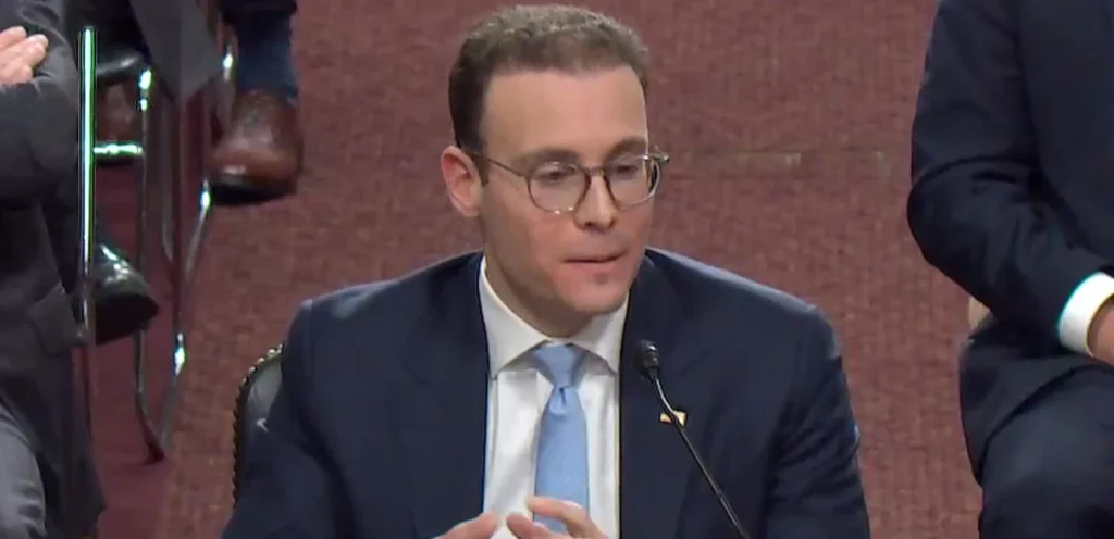 Chủ tịch CFTC Selig sẽ mở đường cho các hợp đồng vĩnh cửu tiền điện tử tại Mỹ.