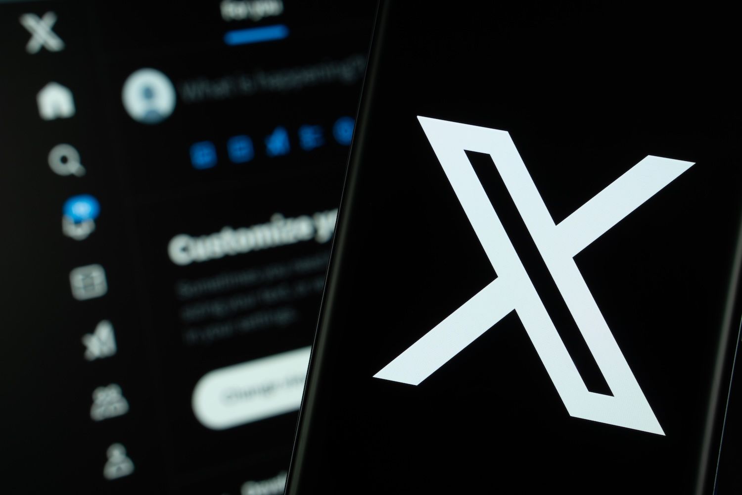 X tích hợp giao dịch trực tiếp và thẻ tiền mặt thông minh