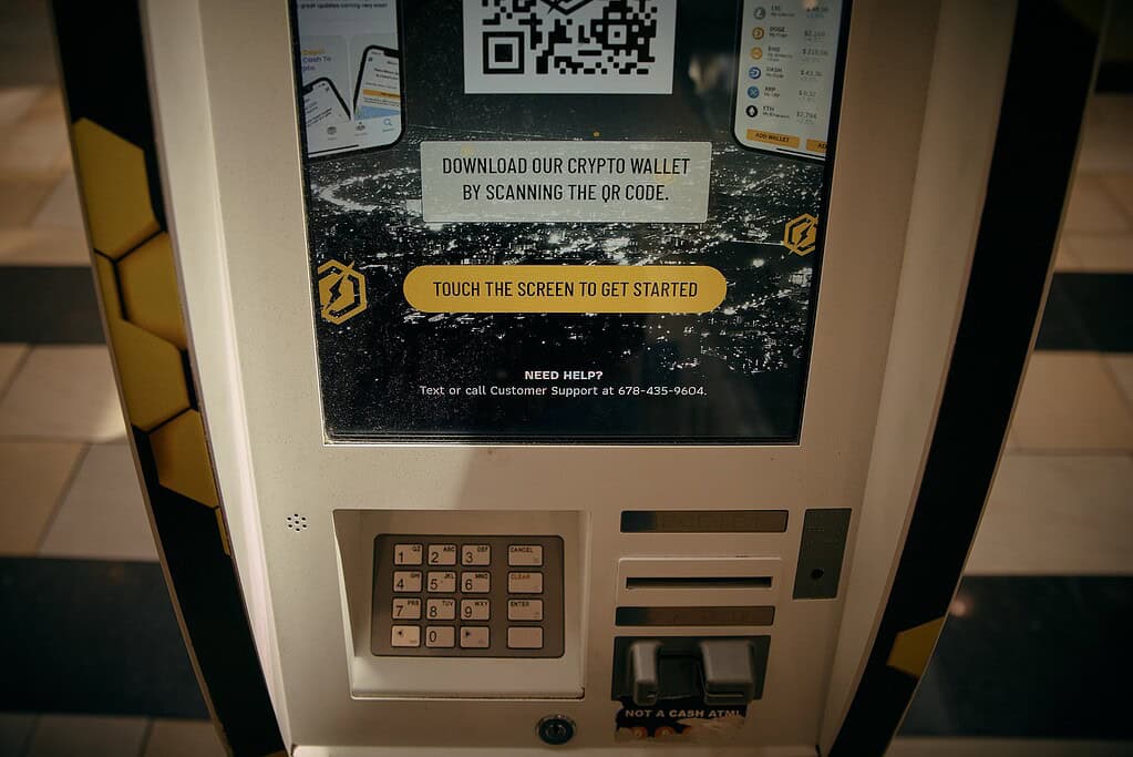 CoinFlip đối mặt với vụ kiện tại Missouri liên quan đến cáo buộc lừa đảo ATM tiền điện tử.