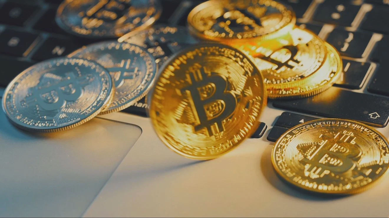 Cộng đồng Bitcoin ủng hộ việc giữ nguyên số tiền của Satoshi.